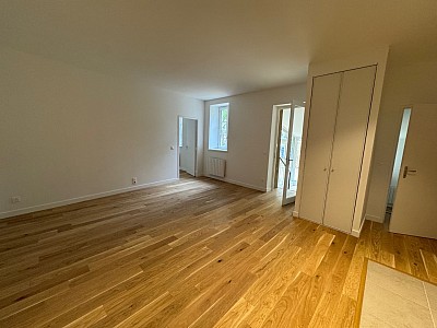 APPARTEMENT T3 A LOUER - ALBIGNY SUR SAONE - 76.25 m2 - 1650€ charges comprises par mois