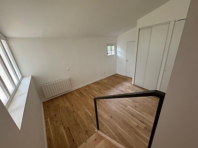APPARTEMENT T3 A LOUER - ALBIGNY SUR SAONE - 76.25 m2 - 1650€ charges comprises par mois