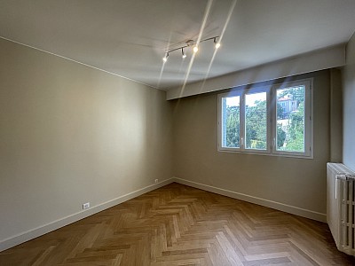 APPARTEMENT T3 A LOUER - CALUIRE ET CUIRE Saint-Clair - 64.6 m2 - 1 235 &euro; charges comprises par mois