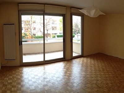 APPARTEMENT T3 - CALUIRE ET CUIRE Cuire-Le-Haut - 76 m2 - LOUÉ