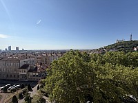 APPARTEMENT T3 A LOUER - LYON 1ER ARRONDISSEMENT Annonciade-Saint-Benoit - 67.23 m2 - 1 450 € charges comprises par mois