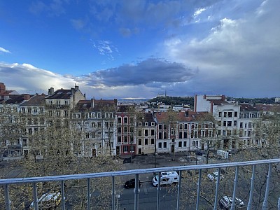 APPARTEMENT T3 A LOUER - LYON 4EME ARRONDISSEMENT Mairie-Tabareau - 82.07 m2 - 1 303,90 € charges comprises par mois