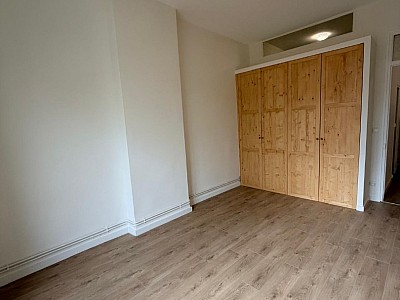 APPARTEMENT T3 A LOUER - LYON 4EME ARRONDISSEMENT Place Croix Rousse-Austerlitz - 78.15 m2 - 1 180 € charges comprises par mois