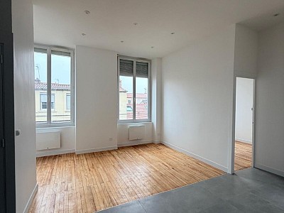 APPARTEMENT T3 A LOUER - LYON 4EME ARRONDISSEMENT Cdt Arnaud-Dumont d Urville - 49.72 m2 - 868,27 € charges comprises par mois