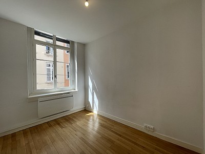 APPARTEMENT T3 A LOUER - LYON 4EME ARRONDISSEMENT Grande Rue-Bertone - 64.02 m2 - 990 € charges comprises par mois