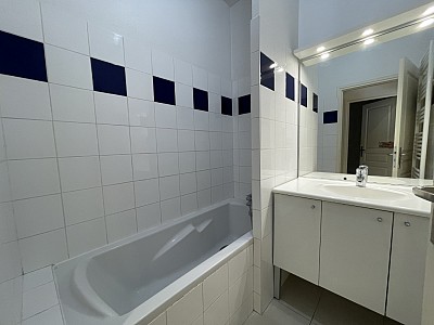 APPARTEMENT T3 A LOUER - LYON 4EME ARRONDISSEMENT Grande Rue-Bertone - 64.02 m2 - 990 € charges comprises par mois