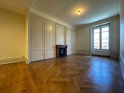 APPARTEMENT T3 - LYON 9EME ARRONDISSEMENT Arloing-l Observance - 99 m2 - LOUÉ