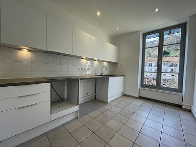 APPARTEMENT T3 - LYON 9EME ARRONDISSEMENT Arloing-l Observance - 99 m2 - LOUÉ