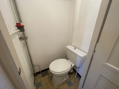APPARTEMENT T3 A LOUER - VILLEURBANNE Espace-Central - 70.84 m2 - 847 &euro; charges comprises par mois