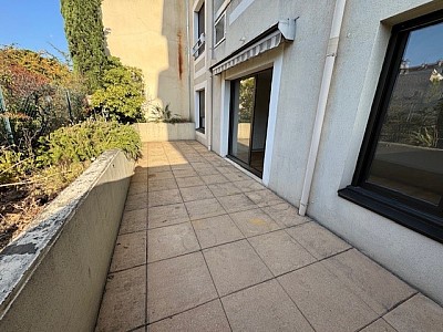 APPARTEMENT T4 A LOUER - LYON 4EME ARRONDISSEMENT Cuire Canuts - 92.83 m2 - 1695€ charges comprises par mois