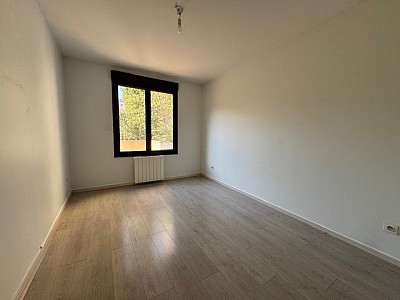 APPARTEMENT T4 A LOUER - LYON 4EME ARRONDISSEMENT Cuire Canuts - 92.83 m2 - 1695€ charges comprises par mois