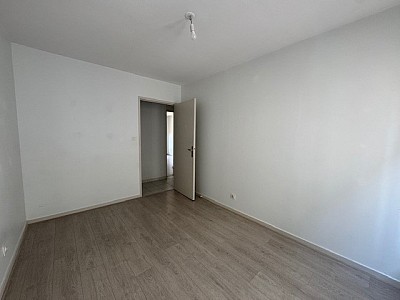 APPARTEMENT T4 A LOUER - LYON 4EME ARRONDISSEMENT Cuire Canuts - 92.83 m2 - 1695€ charges comprises par mois