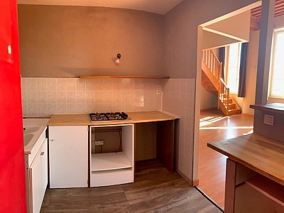 APPARTEMENT T3 A LOUER - LYON 4EME ARRONDISSEMENT Cdt Arnaud-Dumont d Urville - 94.25 m2 - 1208€ charges comprises par mois