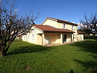 VILLA A LOUER - MONTANAY - 187.88 m2 - 2 089 &euro; charges comprises par mois